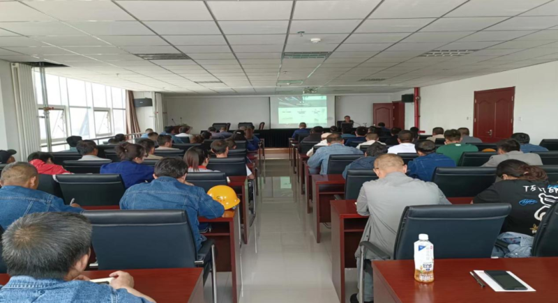提升安全意識(shí) 筑牢安全防線&mdash;&mdash;物產(chǎn)工投公司開展安全生產(chǎn)教育專題培訓(xùn)