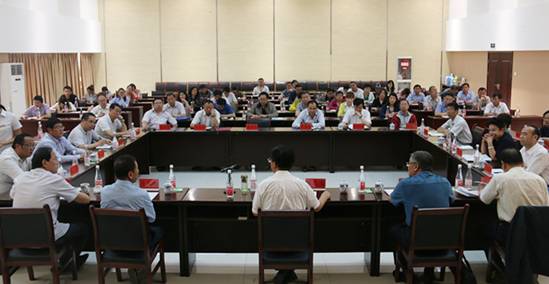 省國資委黨委副書記、副主任陳志忠 在青海物產(chǎn)集團講專題黨課